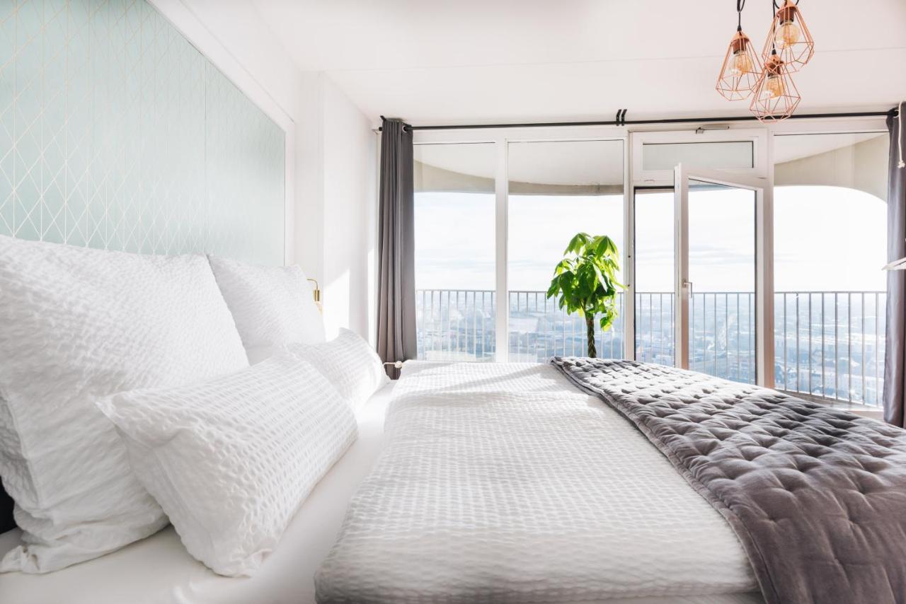 Great City View I 26 Floor I Netflix And Boxspringbed Augsburg Eksteriør bilde