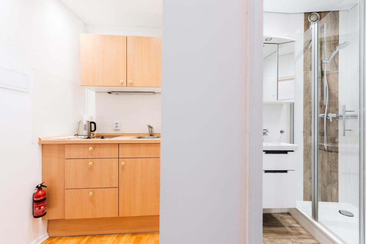Great City View I 26 Floor I Netflix And Boxspringbed Augsburg Eksteriør bilde