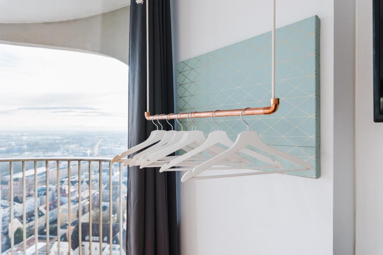 Great City View I 26 Floor I Netflix And Boxspringbed Augsburg Eksteriør bilde